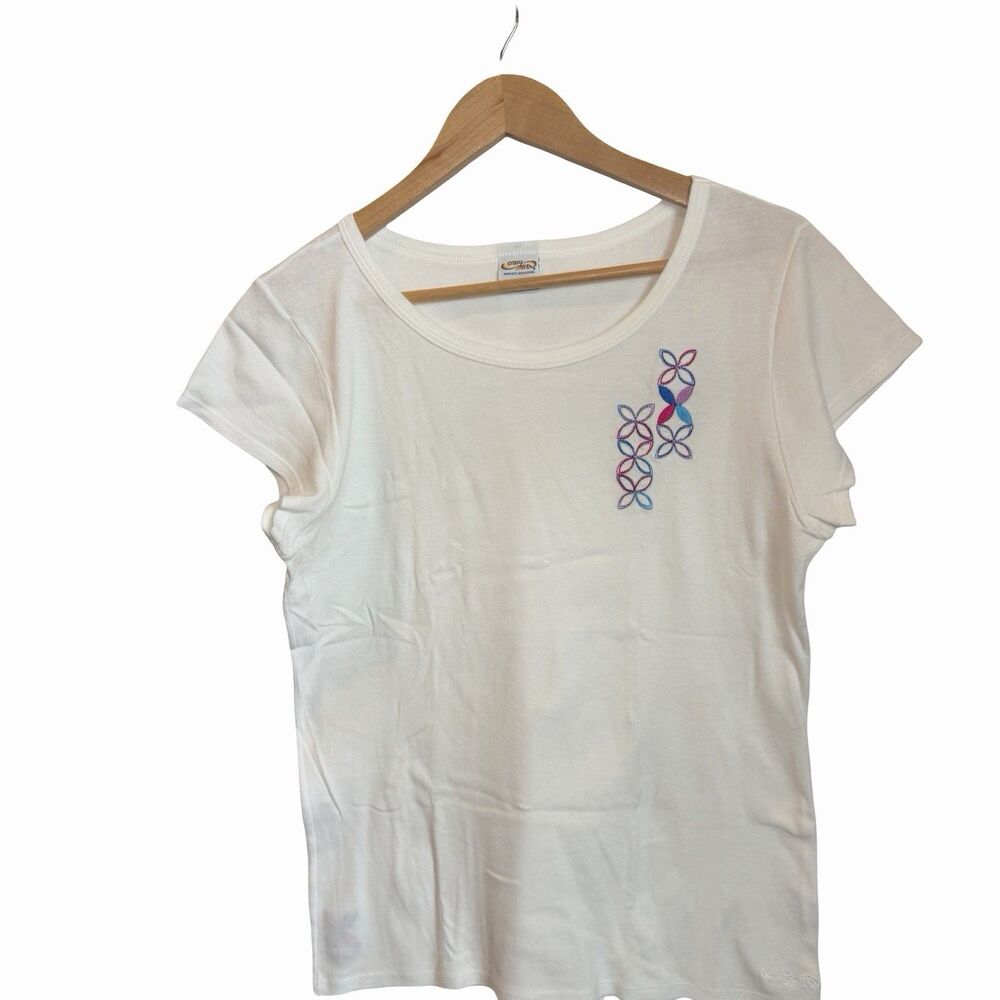 Crazy Shirts Hawaii T-Shirt Women's Large White Floral Scoop Neck Embroidered